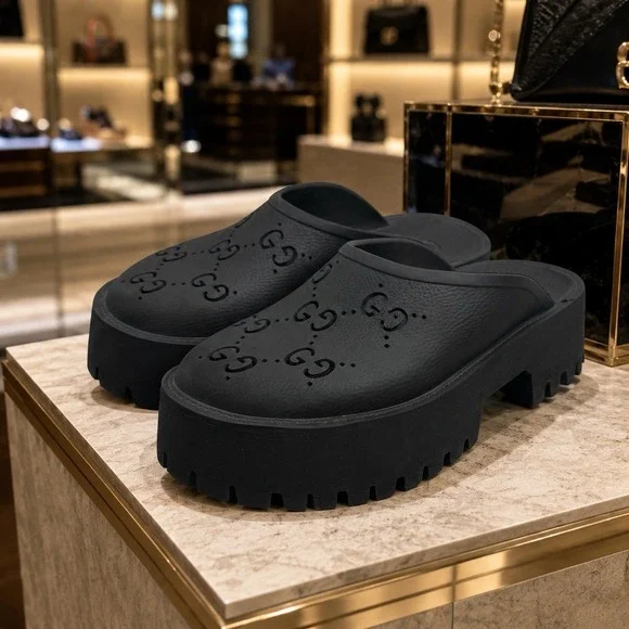 Authentic Gucci Rubber Slip-On Platform Mule Sandals Logo Statement Capsule 10