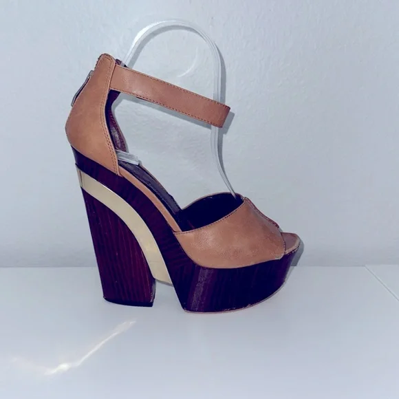 Vince Camuto Bailor brown leather 70s style platforms w gold trim 7/7.5 *READ*