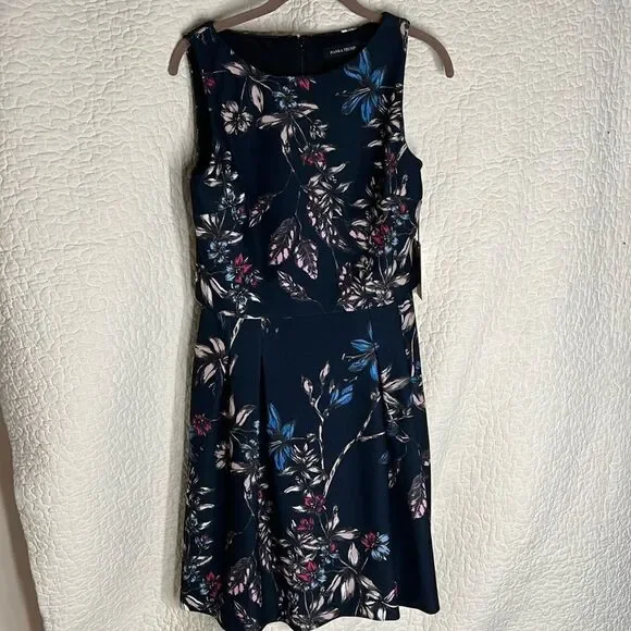 NWT Ivanka Trump Pop over Women’s floral dress