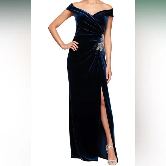 NWT Alex Evenings Womens Velvet Off the Shoulder Gown Dress SIZE 12