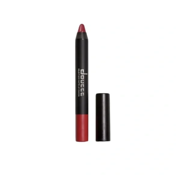 🆕 Doucce Relentless Matte Lip Crayon Winterberry 405
