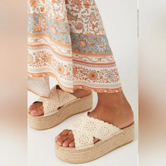 Spell Sun Chaser Crochet Espadrilles Platform Sandals Bisque 40 9 9.5 NEW RARE