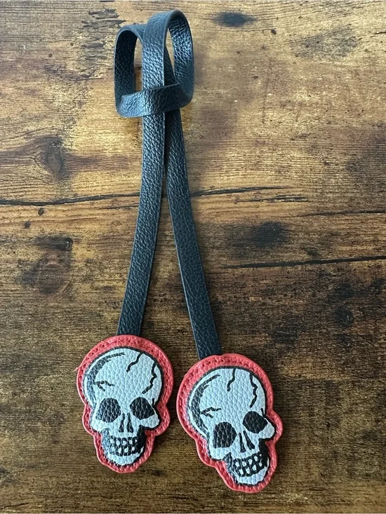 Black Faux Leather Skull Bag Hanging Bag Charm Strap with Two Skulls NWOT