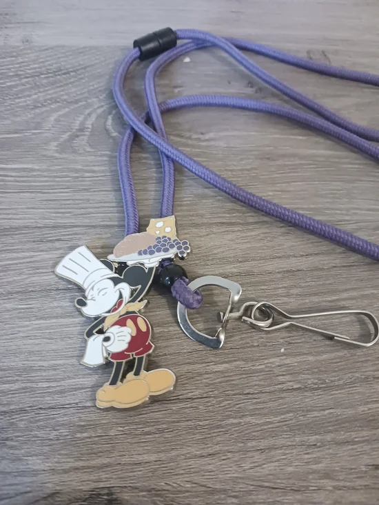 Disney 2018 Epcot Purple Mickey Mouse Chef Lanyard Key & Card Holder