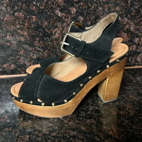 Corso Como 'Nola' Platform Sandal studded 10