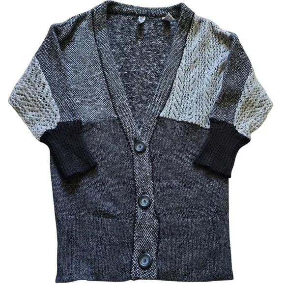 Bke Women's Cardigan Sweater Knit Three Quarter Sleeve Button Front Gray Sz S‎