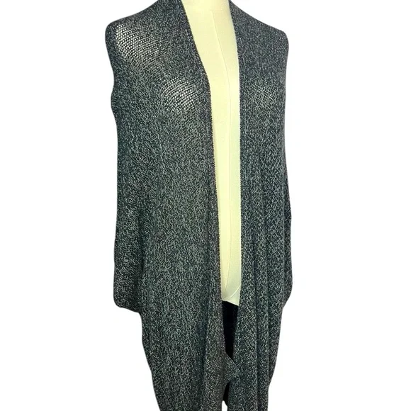 ~ Dillard’s Long Carnahan Gray Women's Sweater All Sizes‎