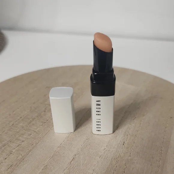 Bobbi Brown Clear Lipstick