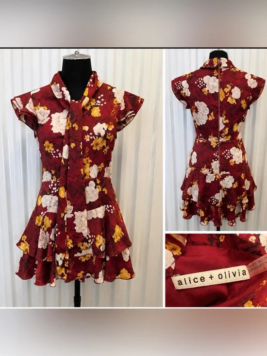 Alice + Olivia Burgundy Floral Mini Dress Women’s Size 2 Flutter Sleeve Tiered