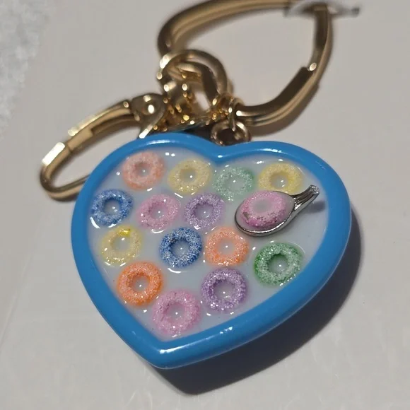 🧚‍♀️Betsey Johnson BROKEN Viral Back To School Cereal Bowl Heart Keychain