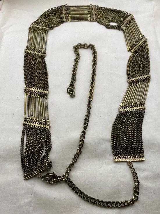 Vintage Gold Tone Multi-Chain Statement Belt