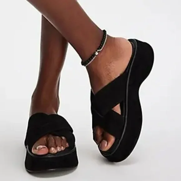 Free People Asbury Flatform Sandals Black Size 7.5 Suede Platform Slides New
