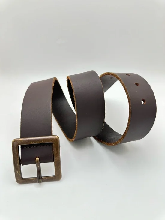 Classic women’s Brown Leather Belt with Antique Brass Buckle Sz Small USA