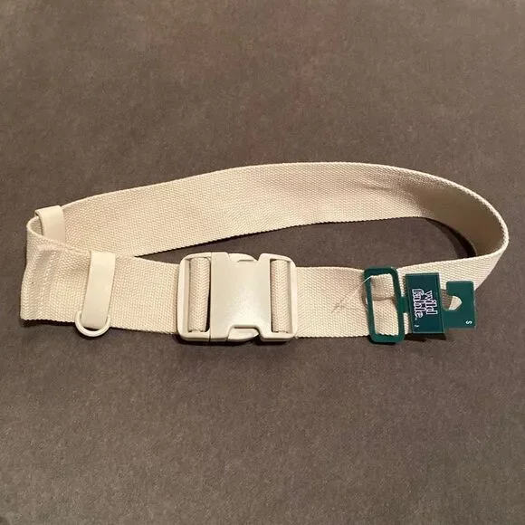 Women’s Tan Belt with Large Clip Buckle Adjustable Size M NWT