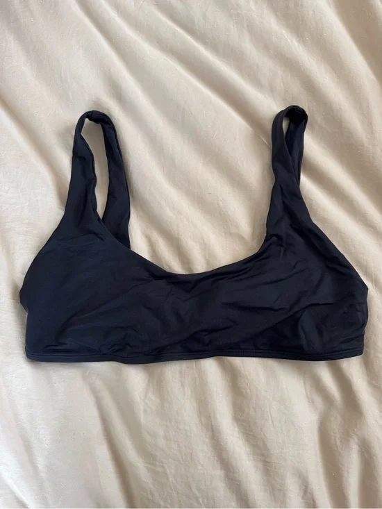 Monday Swimwear Black Wireless Scoop Bralette