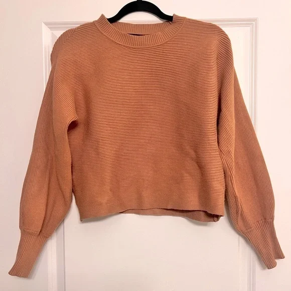 Alice Blue Women's Ribbed Sweater - Tan size medium