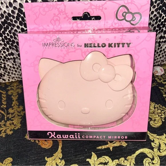 Impressions Vanity x Hello Kitty Kawaii Compact Mirror BATTERIES INCLUDED.