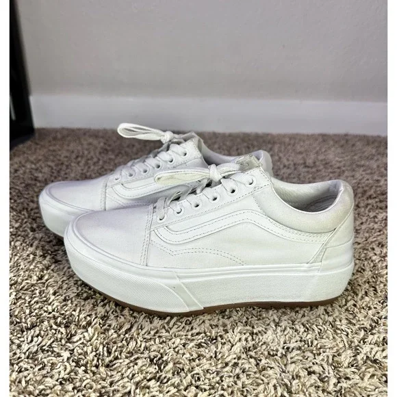 Vans Old Skool Stackform Shoes Womens Size 7.5 White Leather Platform Gum Sole
