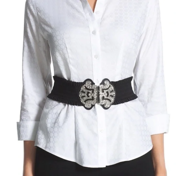 - Chicos Zoey rhinestone Embellished Black Belt size Medium