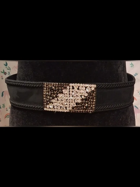 EUC Vintage 80s Gutos Black & Clear Crystal Embedded Suede Braid Rope Belt 30in