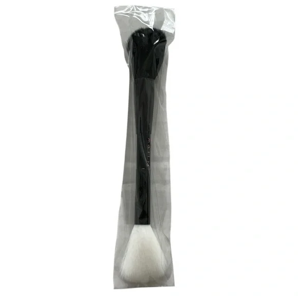 Mally Dual- Ended Highlighter Brush