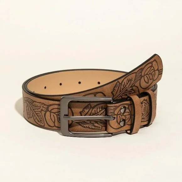 Belt with faux leather buckle