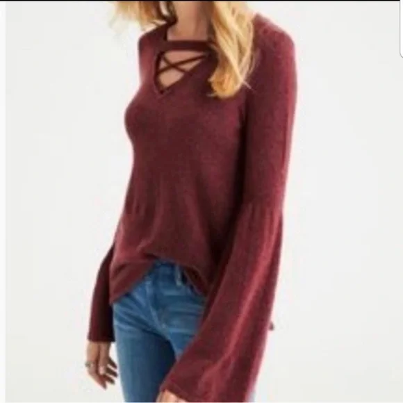 American Eagle Outfitters bell sleeve sweater size XS