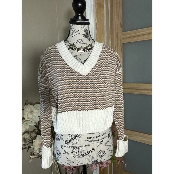 Pink Rose Chevron Knit Cropped Sweater Womens Small V-neck Pullover Cottagecore