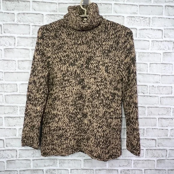 |•CALVIN KLEIN JEANS•| Large Knit Brown Turtleneck Sweater Size Medium