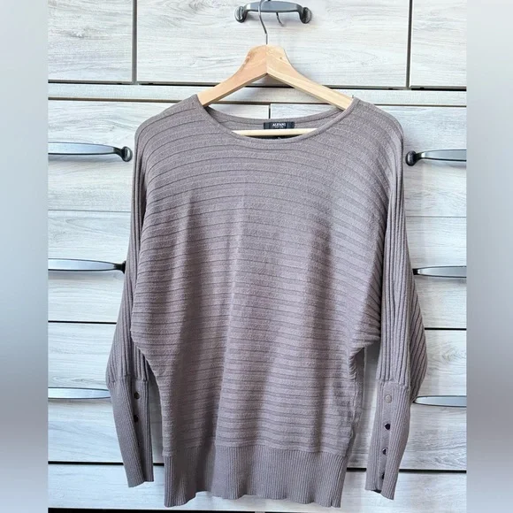 Alfani dolman ribbed button cuff sweater size L