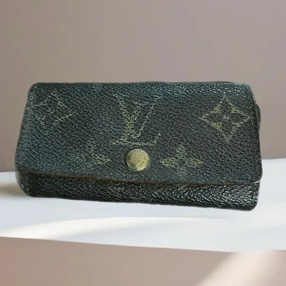 Authentic Vintage Louis Vuitton Key Case Project