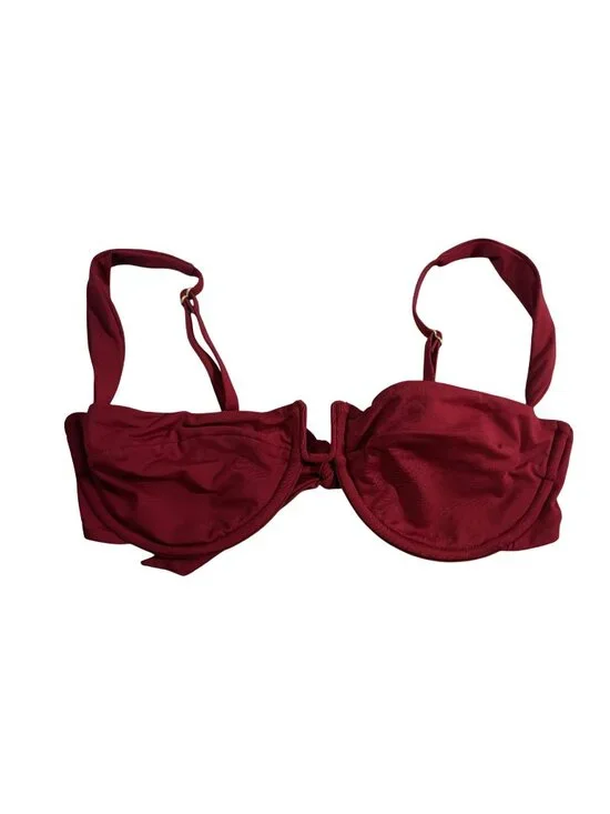 MONDAY Swimwear Cala Roja Bikini Top in Cherry