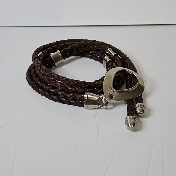 Leather Roped Belt Brown detail Silver Hardwear accent  Pre-owned