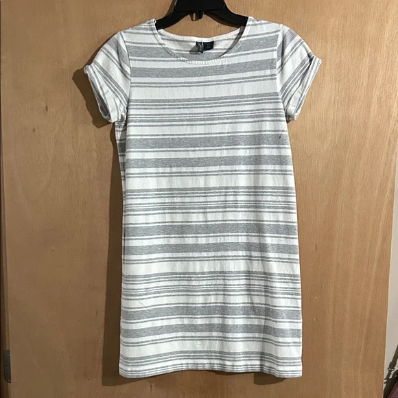 NWOT Paraphrase Gray and White Striped Dress