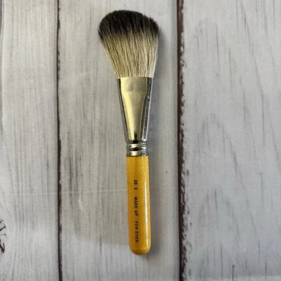 Make Up For Ever Professional‎ France Brush 28 S