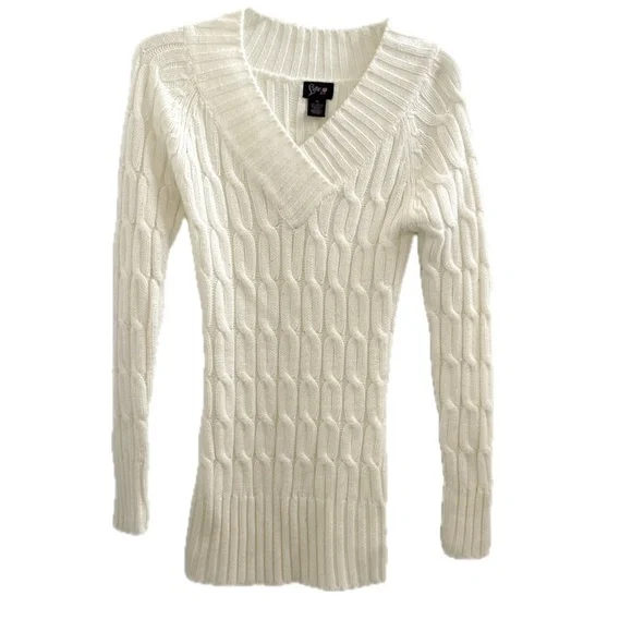 White Sweater Size: Medium