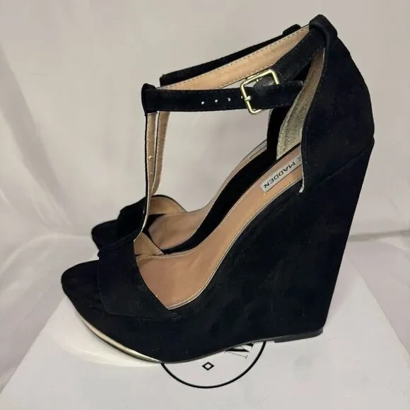 Steve Madden Xtrime Platform Pum Size 7 1/2