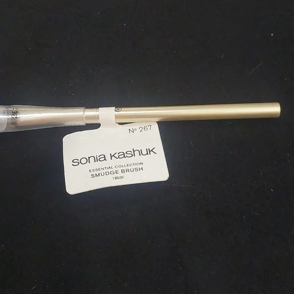 Sonia Kashuk smudge brush‎