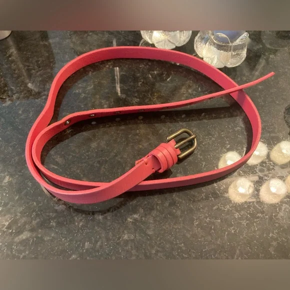AEO American Eagle Outfitters Salmon Pink Genuine Leather Skinny Belt size large