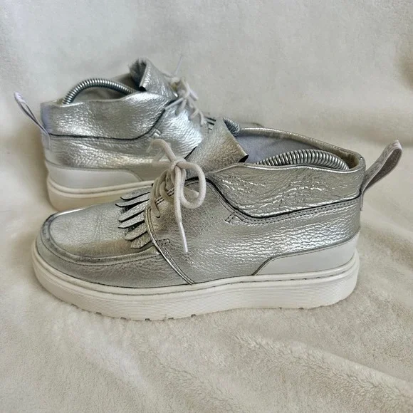 Dr. Martens Jemima Silver Metallic Kiltie Leather Chukka Boots Women's Size 7