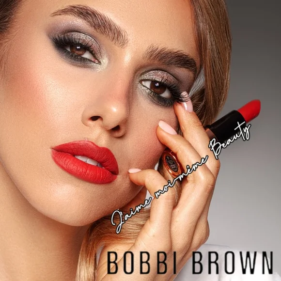 Bobbi LUXE Matte LIPSTICK - POWER PLAY (Bright Red Orange)