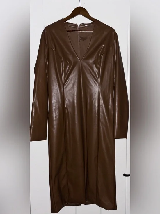 Women V-Neck Long Sleeve Brown Faux Leather Slim Midi Dress Size 2XL Edgy Vixen