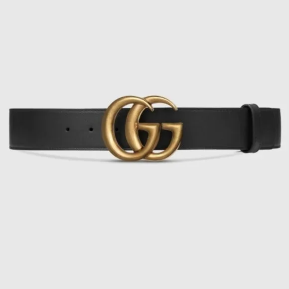 Gucci Leather Double G buckle  Belt Black Made in Italy 1in Wide New Sz. 100-40