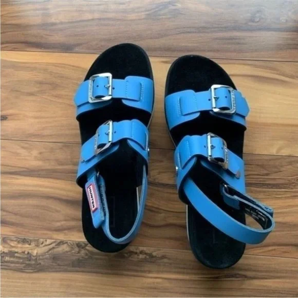 Hunter wedge two straps platform sandals 10