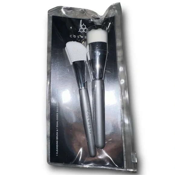 Cosmedix-Skincare Brush Set takes cleansing to the next level new in box