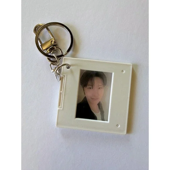 J-Hope BTS ARIRANG ALBUM WEVERSE GLOBAL WVG PRE-ORDER POB SELFIE FILM KEYRING
