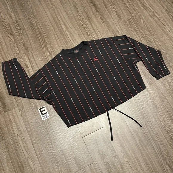 Air Jordan Crop Top Womens Size 1X Loose Fit Crewneck