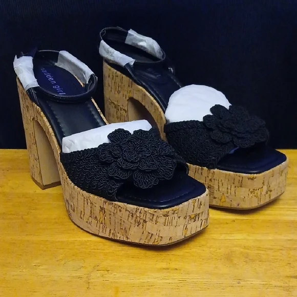 Black Floral Platform Sandals