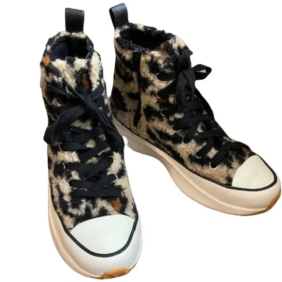 Steve Madden Shaft F Platform Faux Fur Leopard High Tops Size 7
