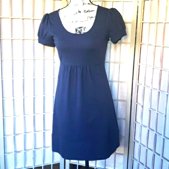 Theory New Navy Blue Short Sleeves Round Neck Fitted Waist Mini Dress Size 0P